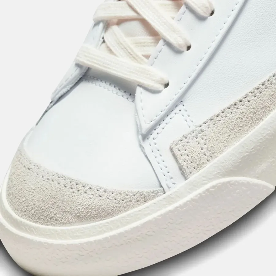 Кросівки Nike Blazer Mid 77 Vintage BQ6806-118