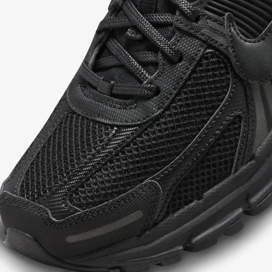 Кросівки Nike Zoom Vomero 5 SP BV1358-003