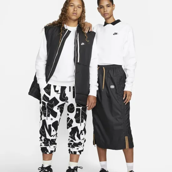 Кофта Nike Sportswear Club Fleece Crew BV2662-100