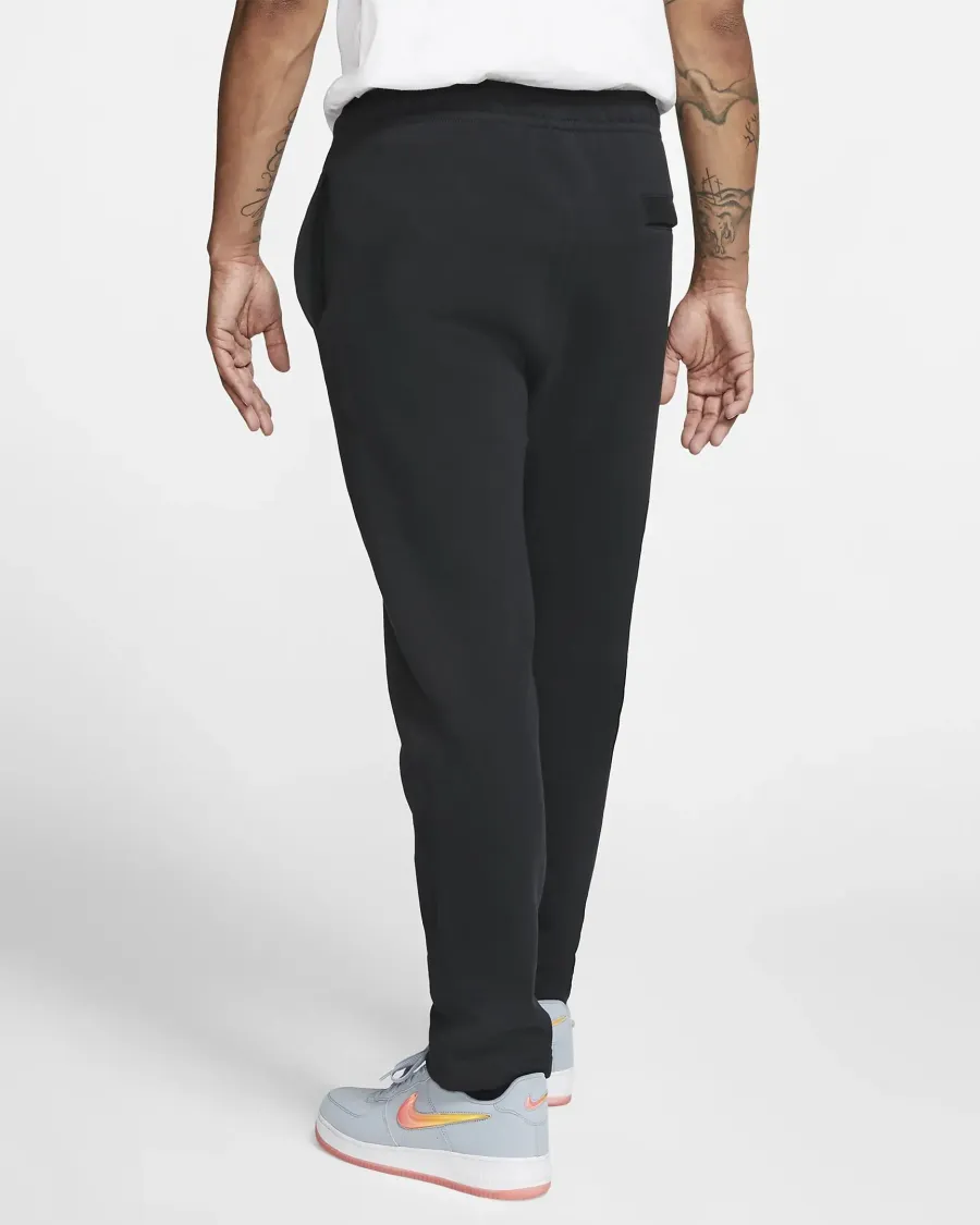 Спортивні штани Nike Sportswear Club Pant Open Hem BV2707-010