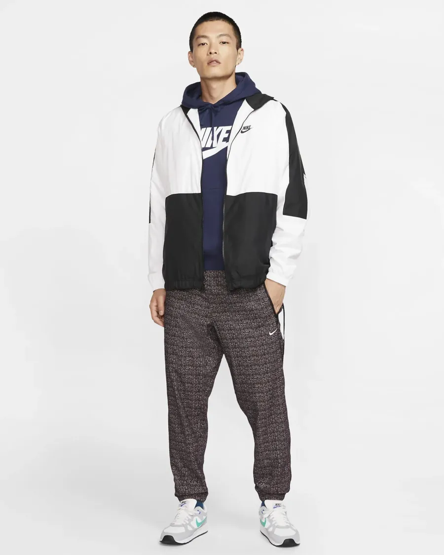 Кофта Nike Sportswear Club Pullover Graphic BV2973-410