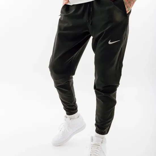 Штани Nike Essential Woven BV4833-010