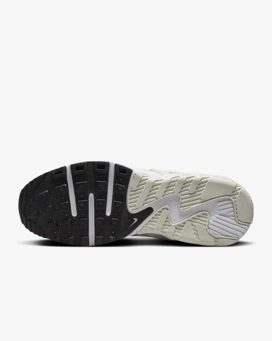 Кросівки Nike Air Max Excee CD5432-011