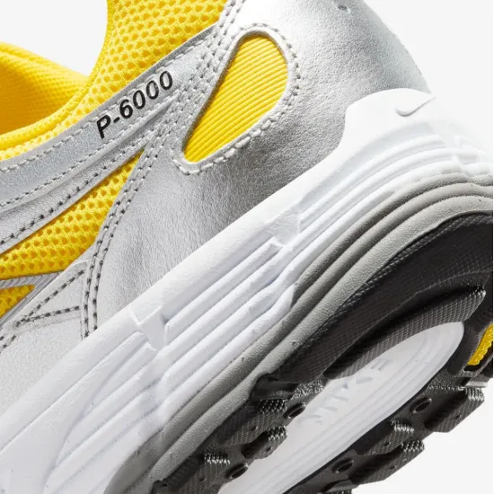 Кросівки Nike P-6000 CD6404-701