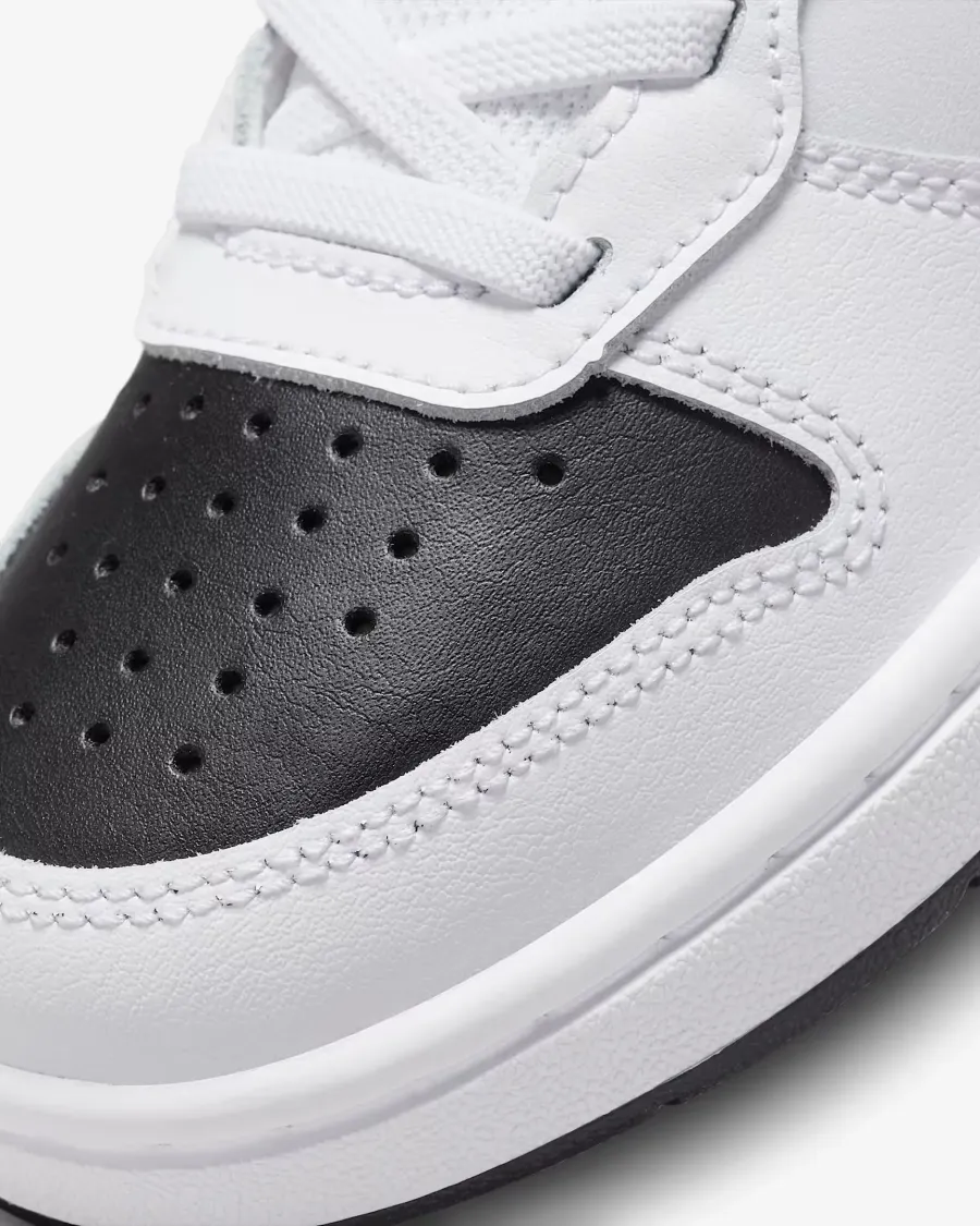 Кросівки Nike Court Borough Mid 2 CD7783-110