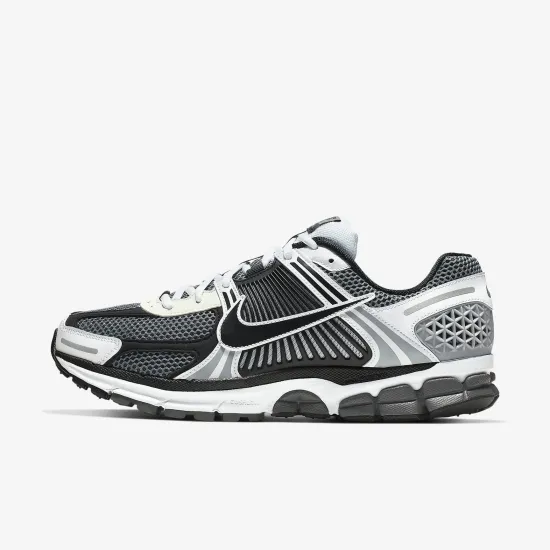 Кросівки Nike Zoom Vomero 5 SE SP CI1694-001