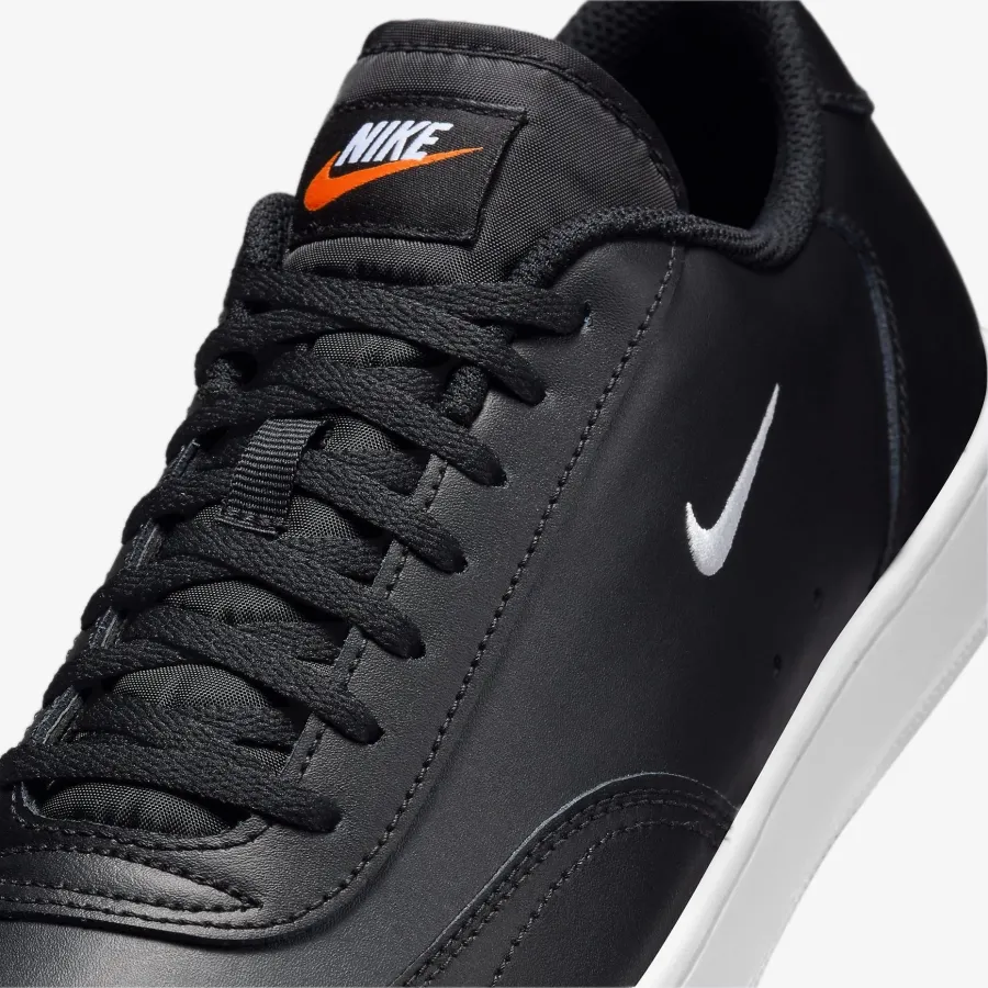 Кросівки Nike Court Vintage CJ1679-002