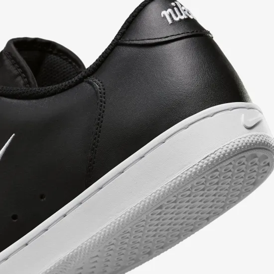 Кросівки Nike Court Vintage CJ1679-002