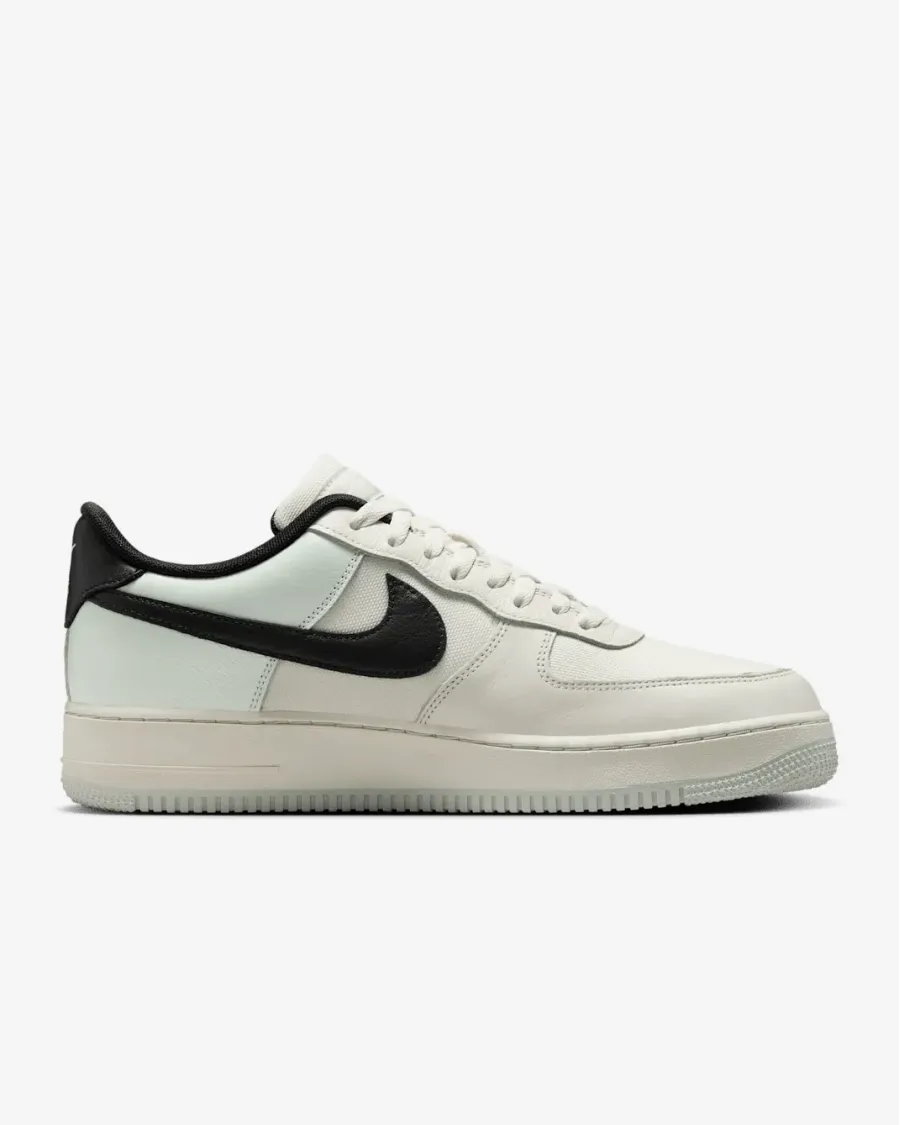 Кросівки Nike Air Force 1 Gore-Tex CK2630-004