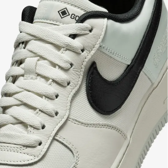 Кросівки Nike Air Force 1 Gore-Tex CK2630-004