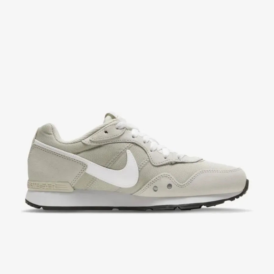 Кросівки Nike Venture Runner CK2948-002