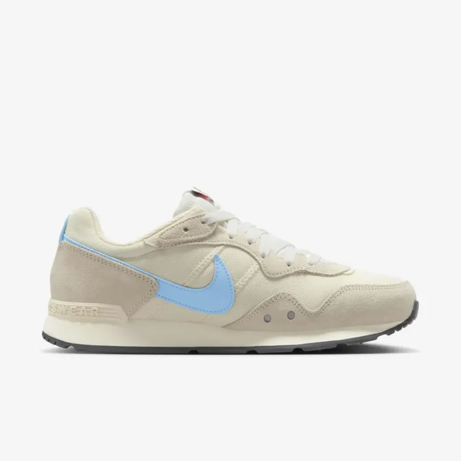 Кросівки Nike Venture Runner CK2948-114