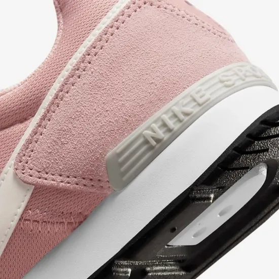 Кросівки Nike Venture Runner CK2948-601