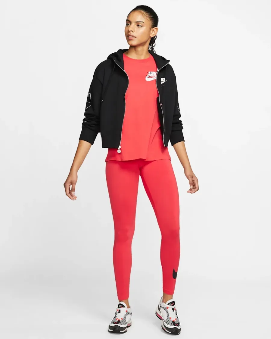 Футболка Nike Novel-Tee 3 CK4401-631