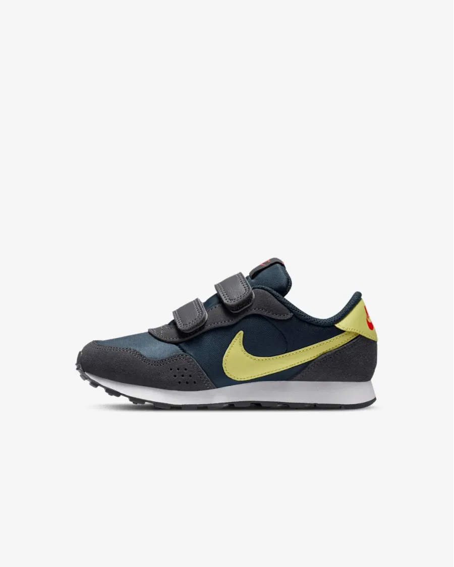 Кросівки Nike MD Valiant CN8559-400