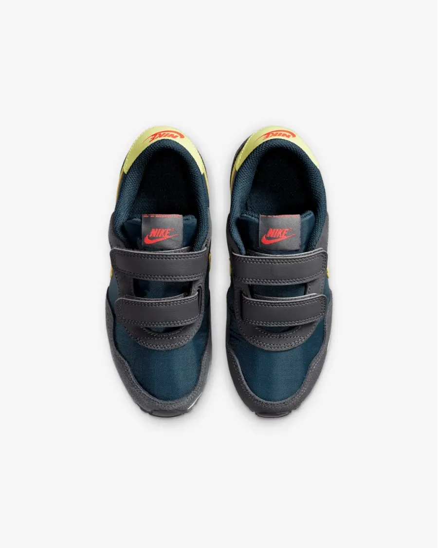 Кросівки Nike MD Valiant CN8559-400