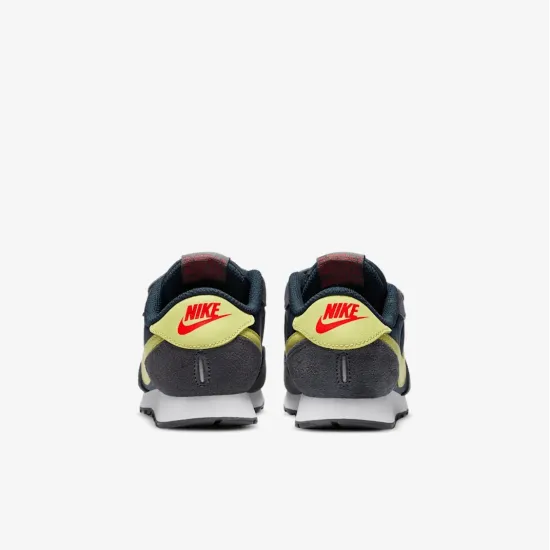 Кросівки Nike MD Valiant CN8559-400