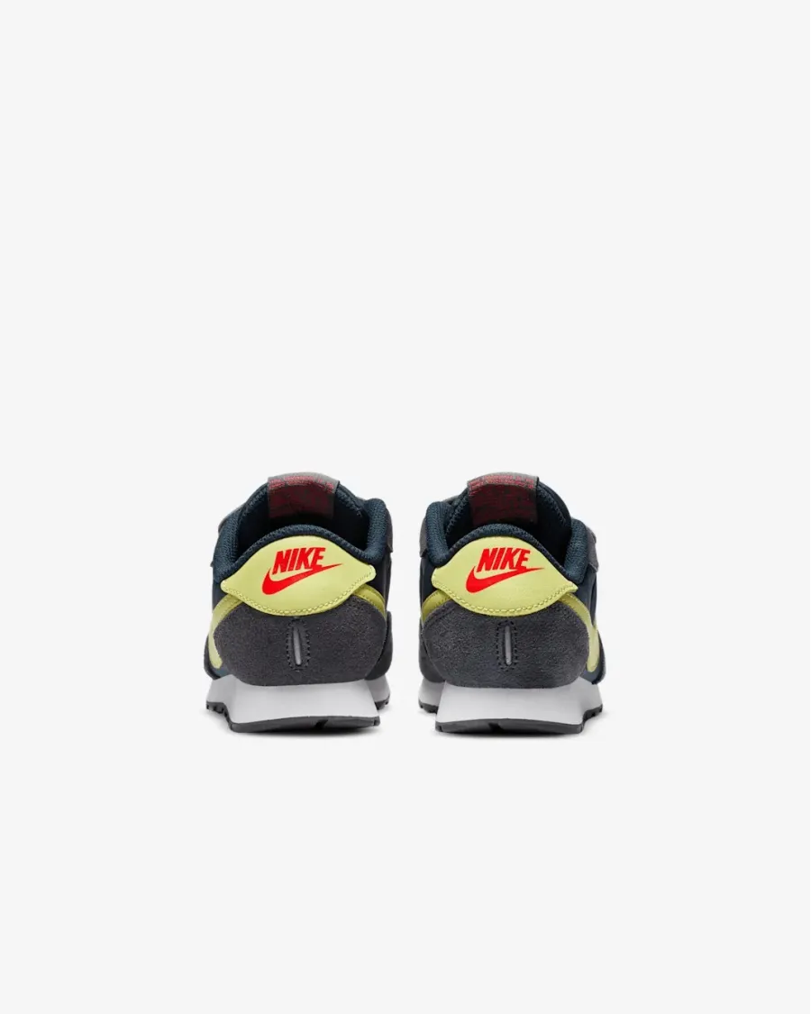 Кросівки Nike MD Valiant CN8559-400