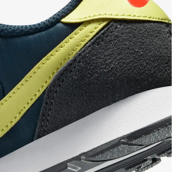 Кросівки Nike MD Valiant CN8559-400
