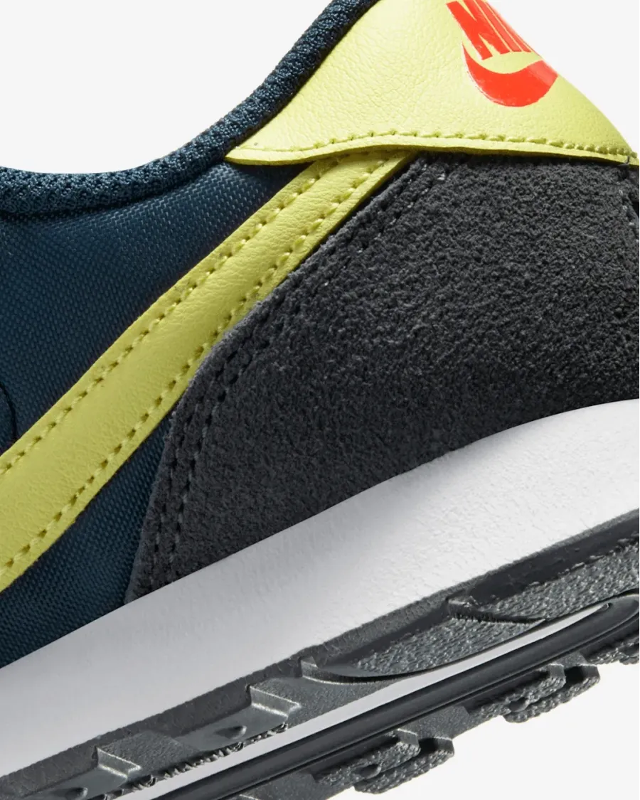 Кросівки Nike MD Valiant CN8559-400