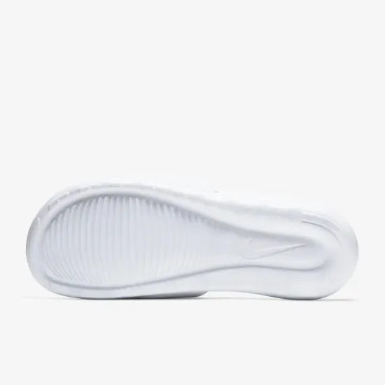 Тапочки Nike Victori One CN9675-100