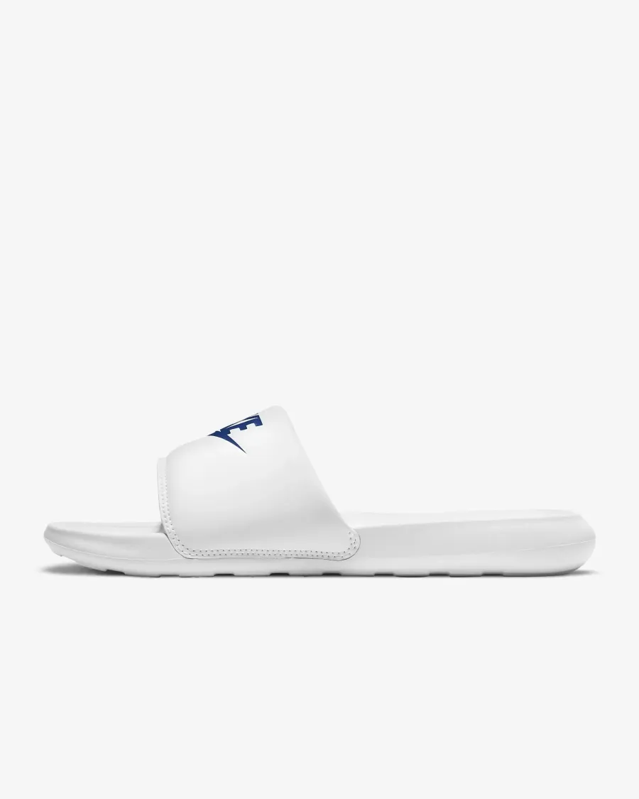 Тапочки Nike Victori One CN9675-102