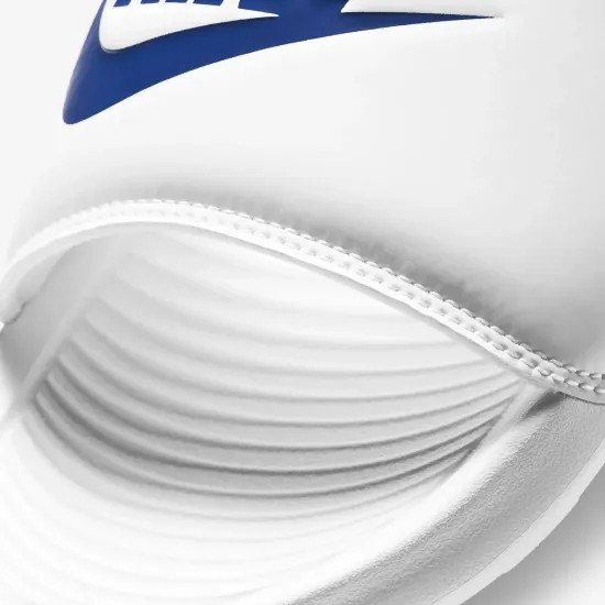 Тапочки Nike Victori One CN9675-102