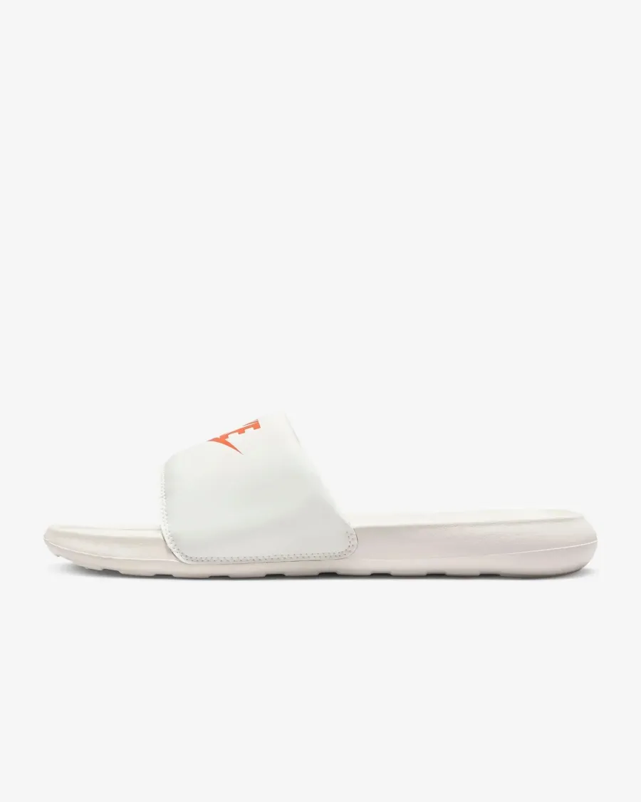 Тапочки Nike Victori One CN9675-108