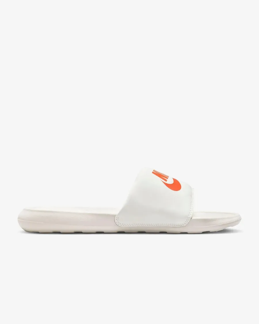 Тапочки Nike Victori One CN9675-108