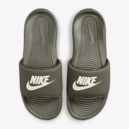 Тапочки Nike Victori One CN9675-303