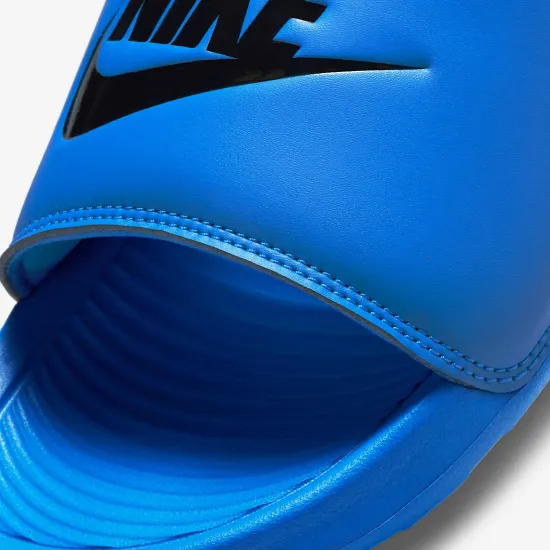 Тапочки Nike Victori One CN9675-400