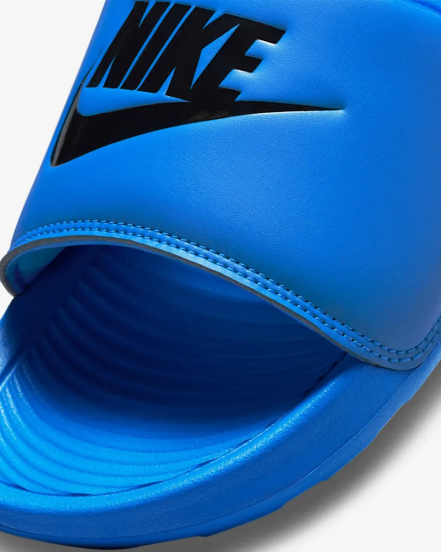 Тапочки Nike Victori One CN9675-400