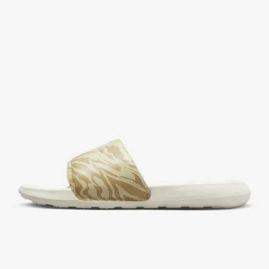 Тапочки Nike Victori One Slide Print CN9676-105