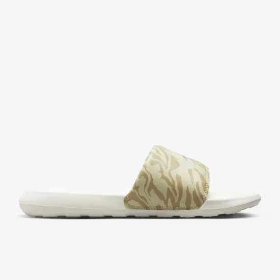 Тапочки Nike Victori One Slide Print CN9676-105