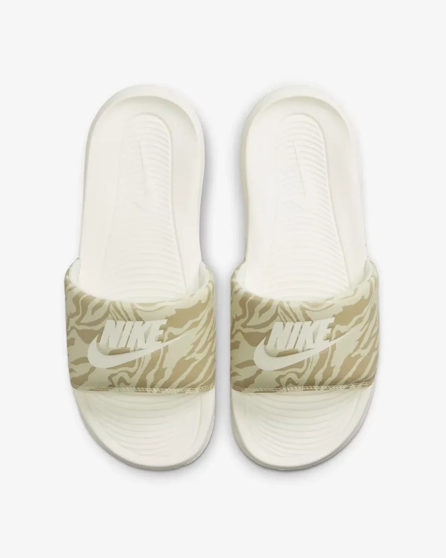 Тапочки Nike Victori One Slide Print CN9676-105