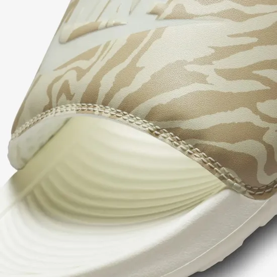 Тапочки Nike Victori One Slide Print CN9676-105