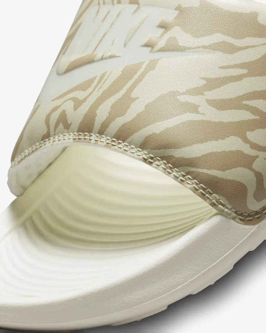 Тапочки Nike Victori One Slide Print CN9676-105