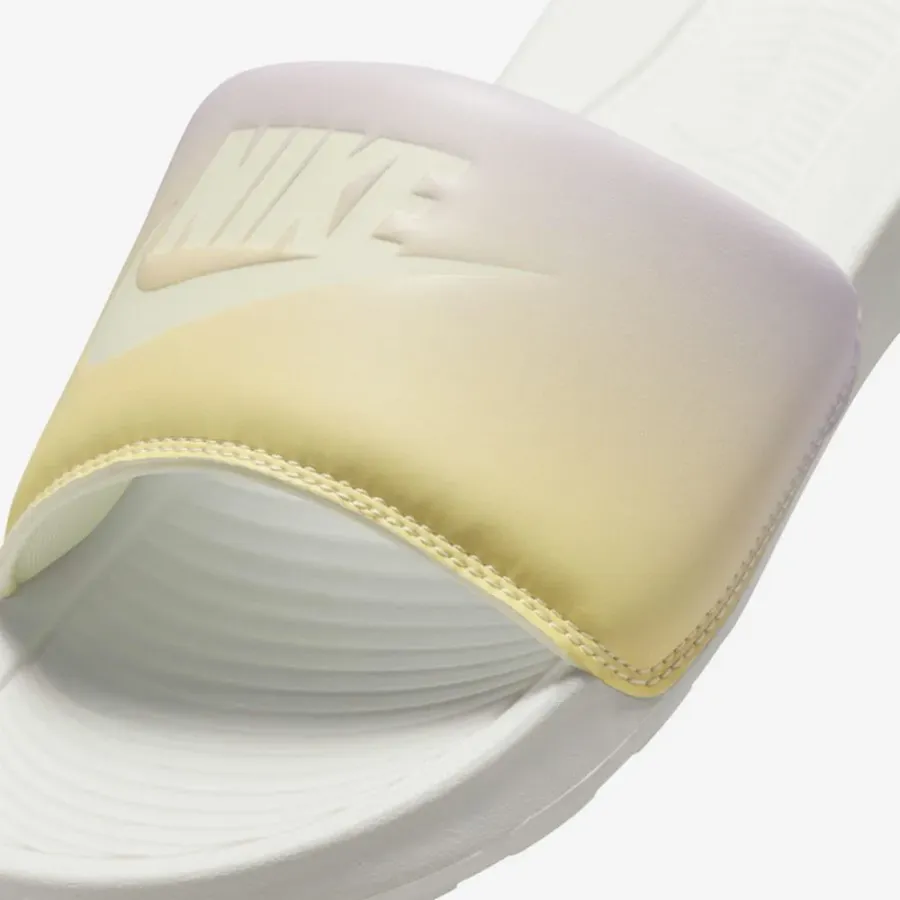 Тапочки Nike Victori One Slide Print CN9676-107