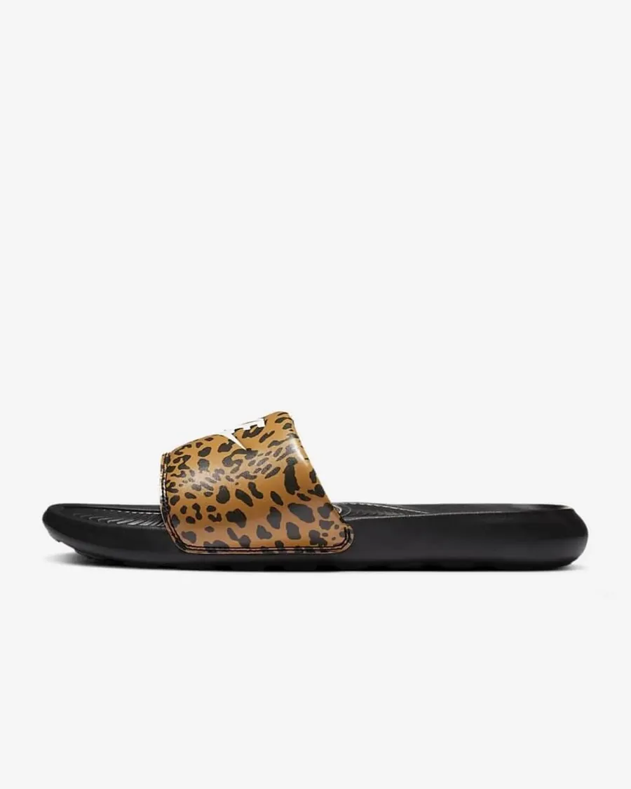 Тапочки Nike Victori One Slide Print CN9676-700