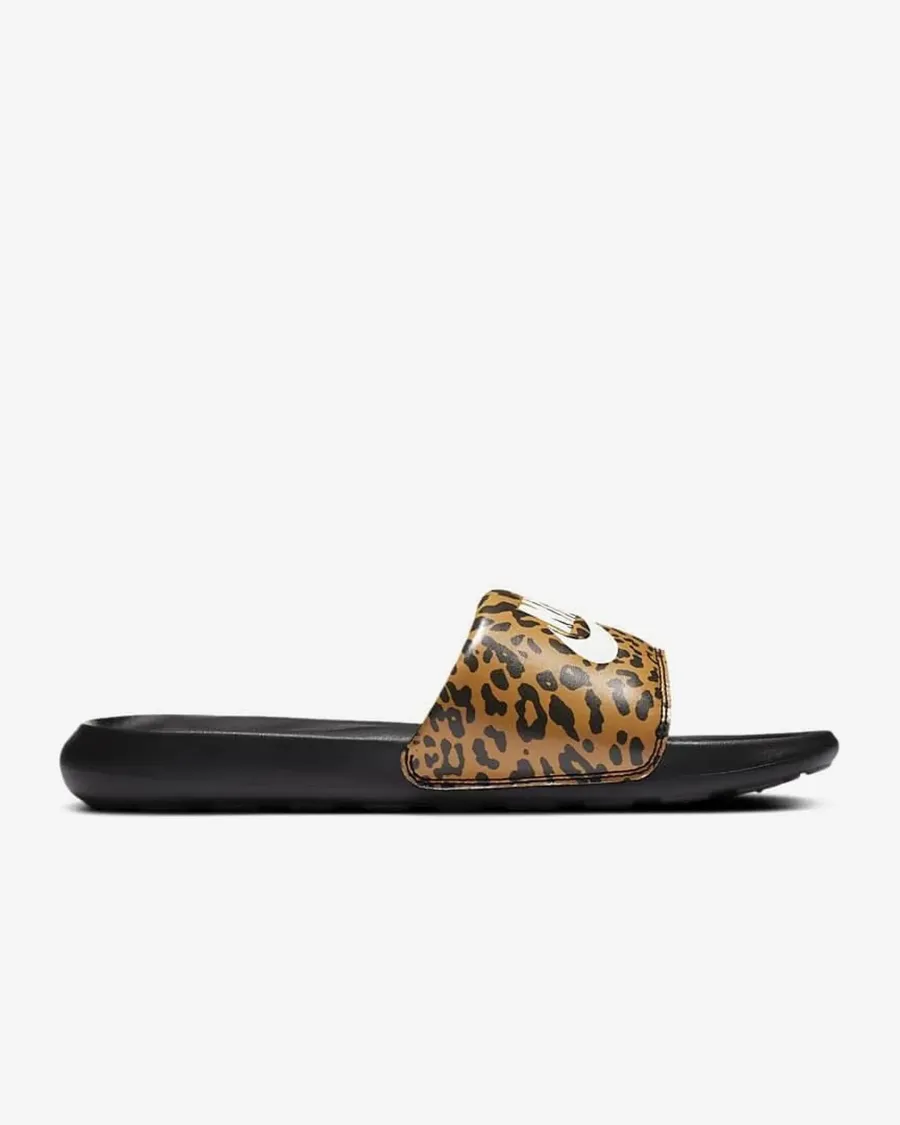 Тапочки Nike Victori One Slide Print CN9676-700