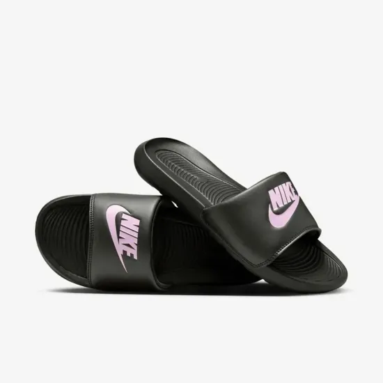 Тапочки Nike Victori One CN9677-002