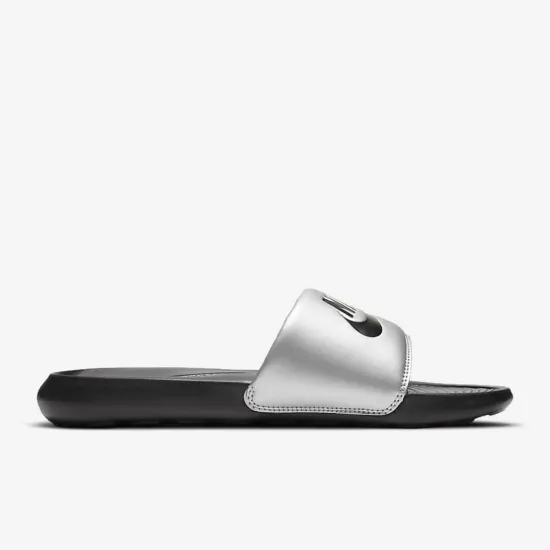 Тапочки Nike Victori One CN9677-006