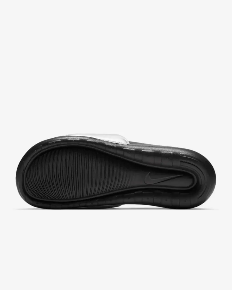 Тапочки Nike Victori One CN9677-006