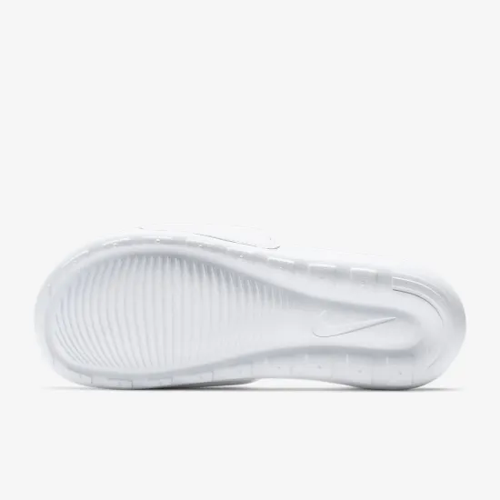 Тапочки Nike Victori One CN9677-100
