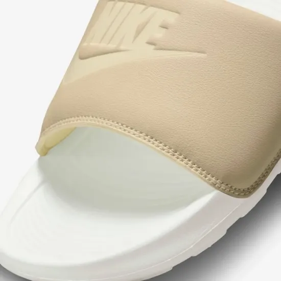 Тапочки Nike Victori One CN9677-108