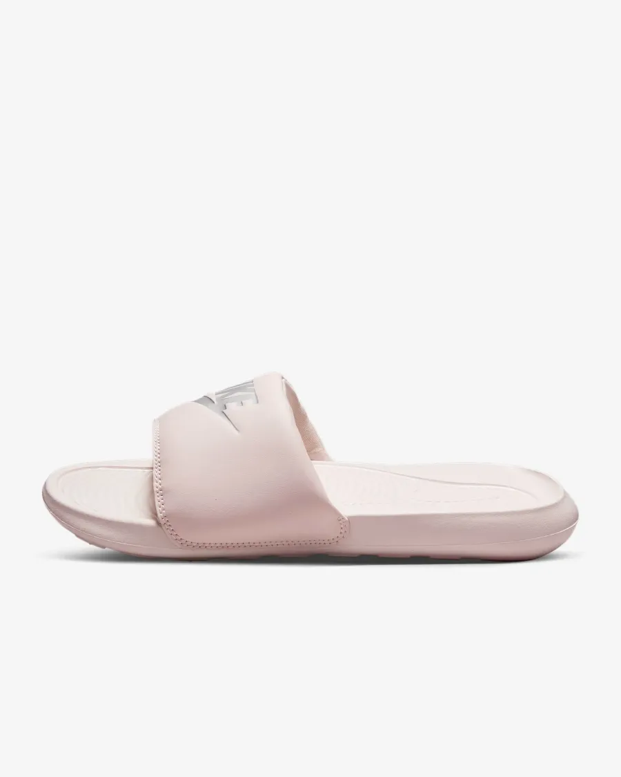Тапочки Nike Victori One CN9677-600