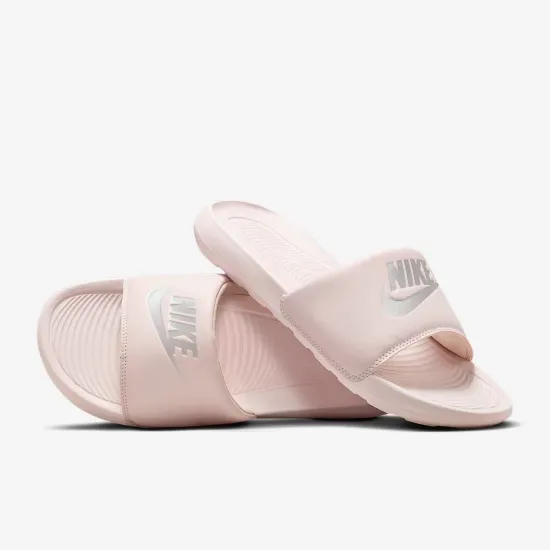 Тапочки Nike Victori One CN9677-600