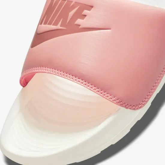 Тапочки Nike Victori One CN9677-801