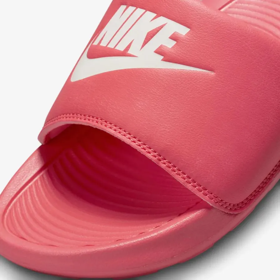 Тапочки Nike Victori One CN9677-802