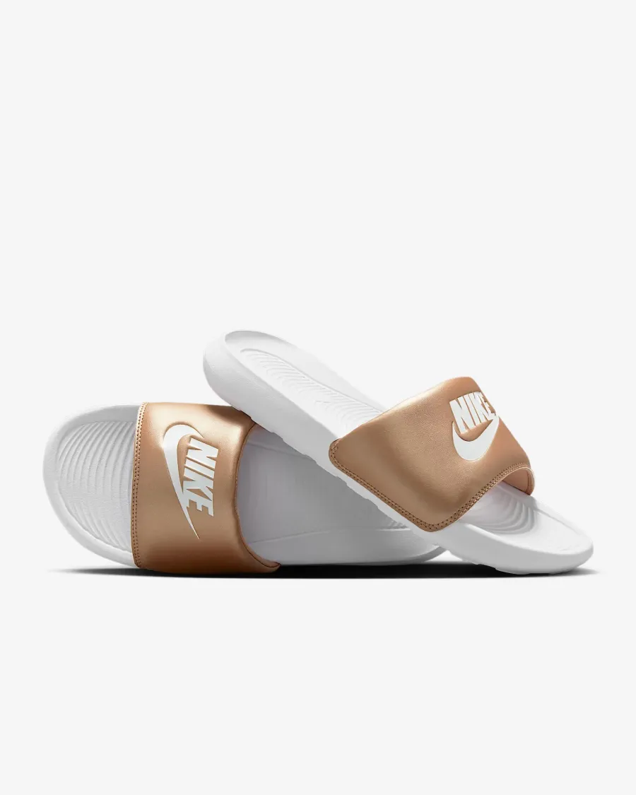Тапочки Nike Victori One CN9677-900
